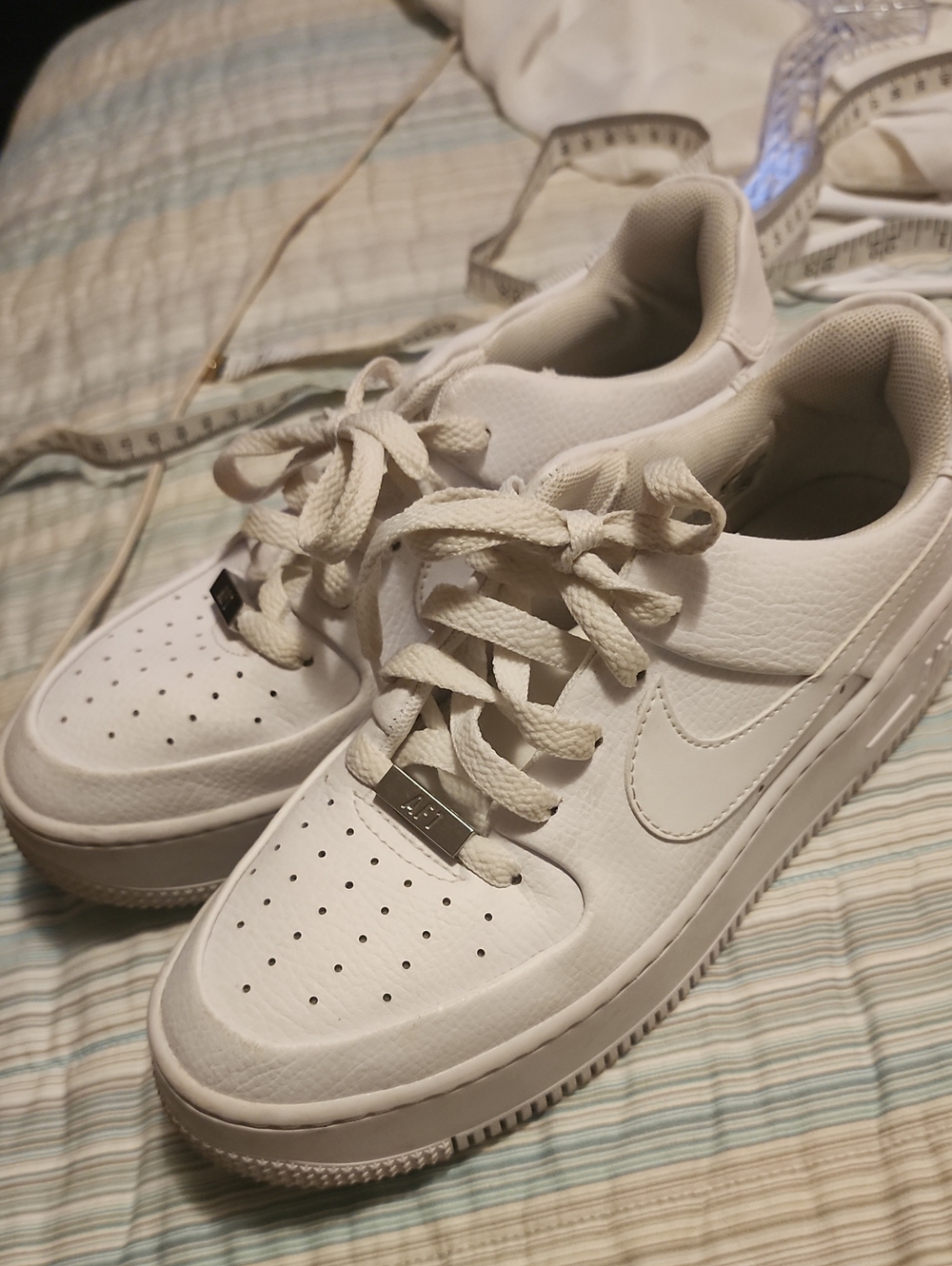 Nike White Low-Top Leather Sneakers with Swoosh